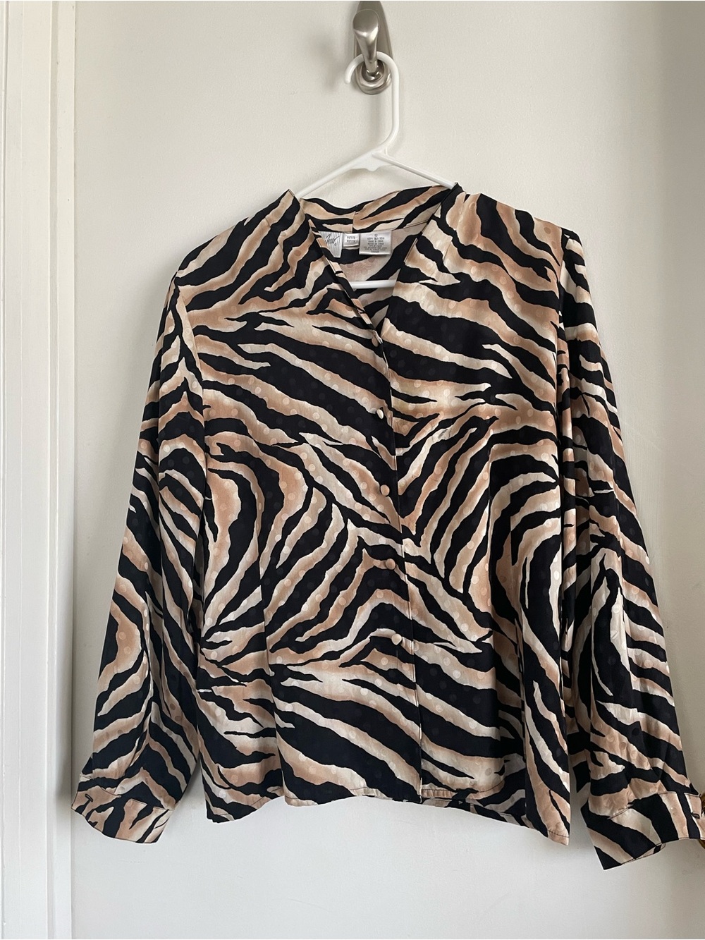 Jacqueline Ferrar Black and Beige Zebra-Print Button-Down Shirt
